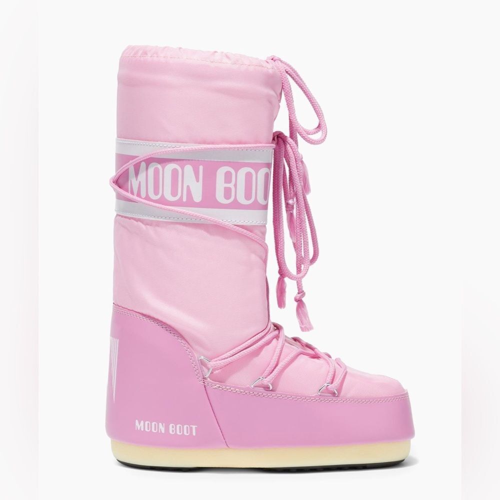 Women’s Moon Boots Pink White NWT Size 6 (3.5-6) Brand New